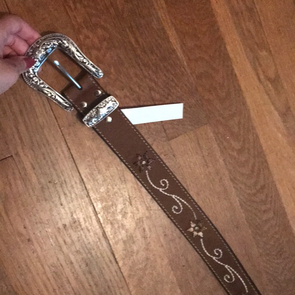 BEAUTIFUL western belt💕